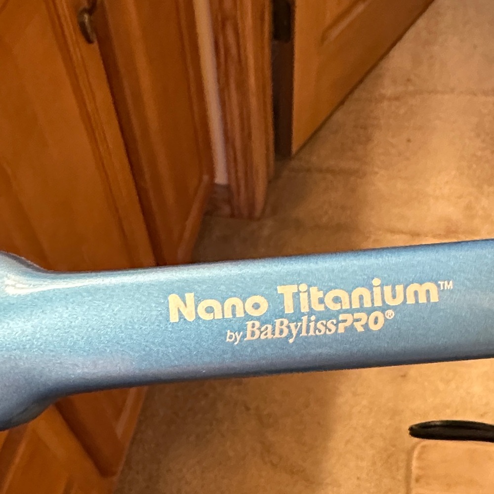 BaBylissPRO Nano Titanium Hair Tool - Light Blue